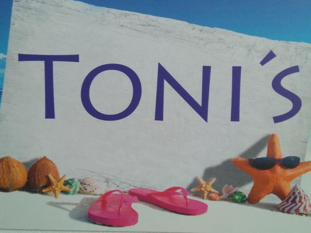 Toni's
